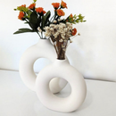 Kit 2 Vasos Nórdicos Modernos Donut em Cerâmica Branca fosca Decoração Decorativo Interior Design