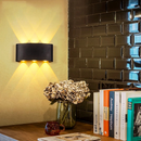 Arandela LED Meia Lua para Parede branco quente bivolt com Proteção IP65 para uso interno e externo